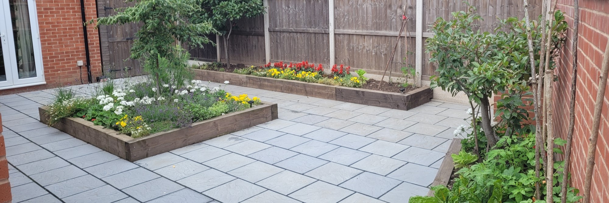 Patios pathways DG Services Landscaping gardening Bromsgrove Droitwich
